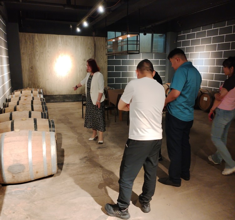 怎样才能将桑葚酒喝得更加美味？